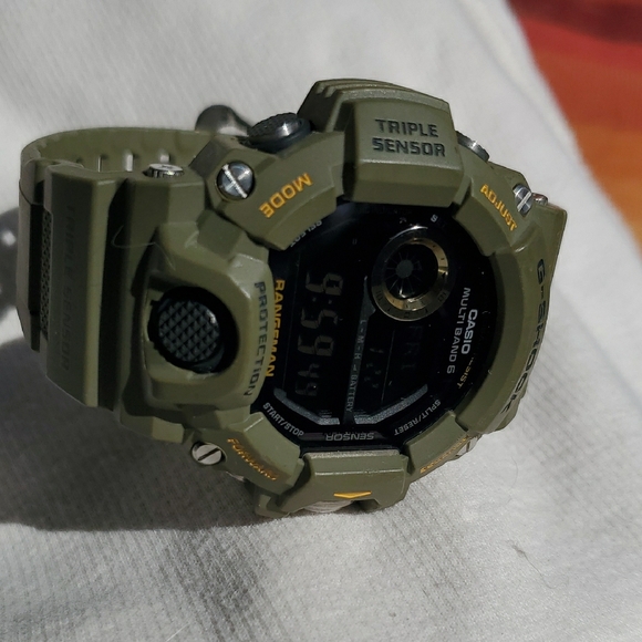 Casio G-Shock Ranger Olive Green - Picture 2 of 9